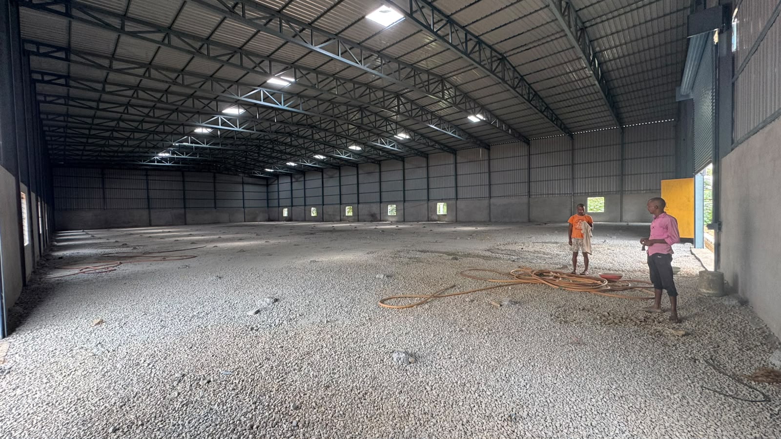 8,000 sqft warehouse in Bangalore, Karnataka, photo 1 of 7