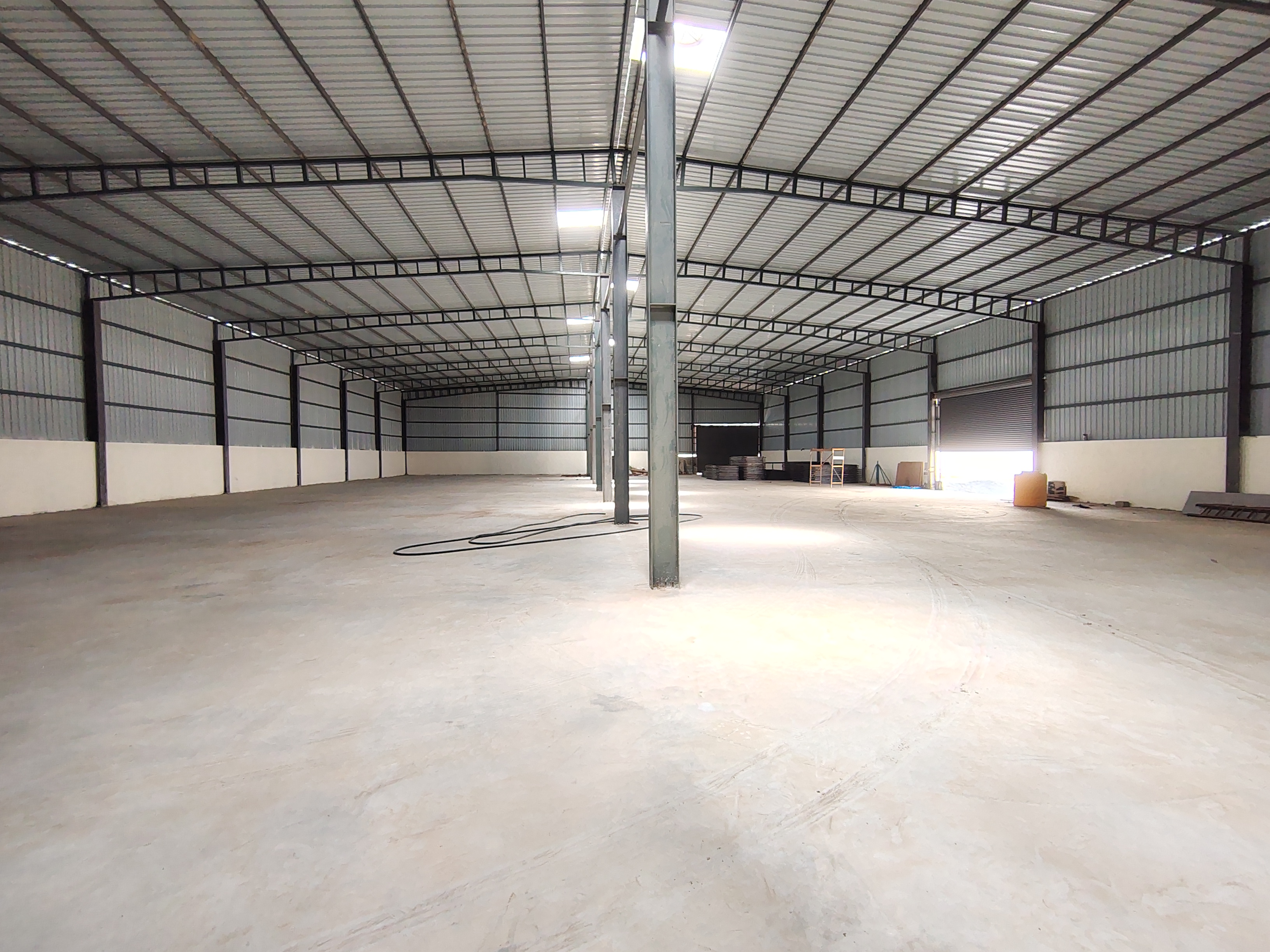 20,000 sqft warehouse in Bangalore, Karnataka, photo 1 of 10