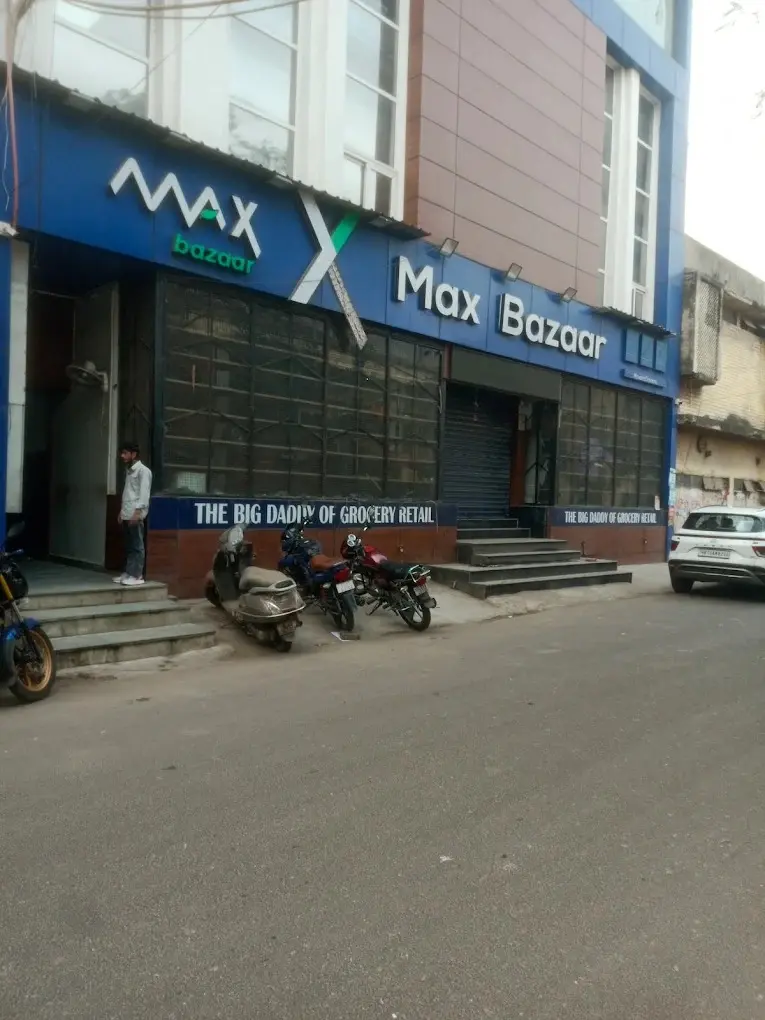 2,600 sqft warehouse in Delhi, Delhi