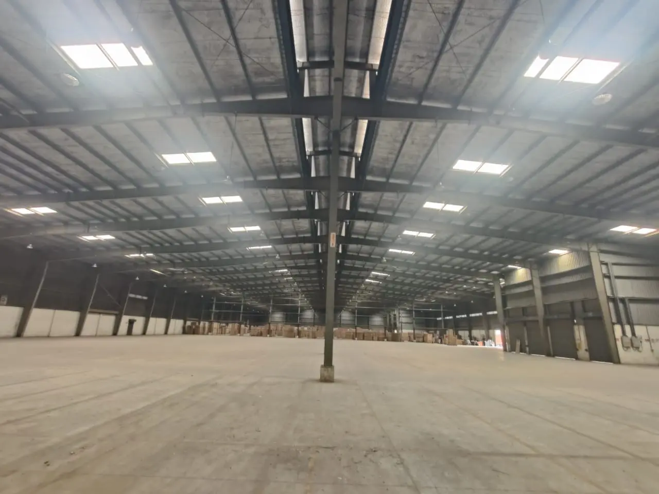 112,830 sqft warehouse in Sholavaram, Tamil nadu