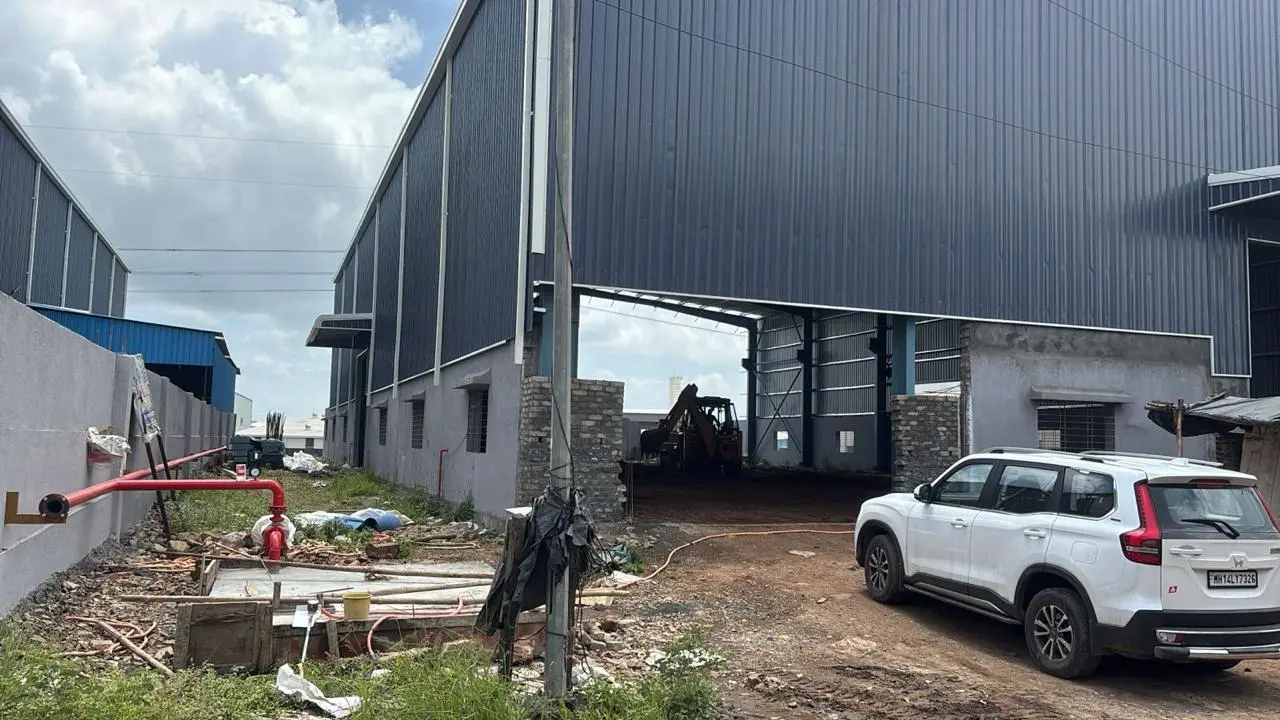 16,000 sqft warehouse in Pune, Maharashtra