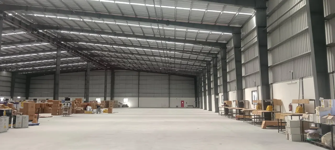 10,000 sqft warehouse in Bengaluru, Karnataka, photo 1 of 7
