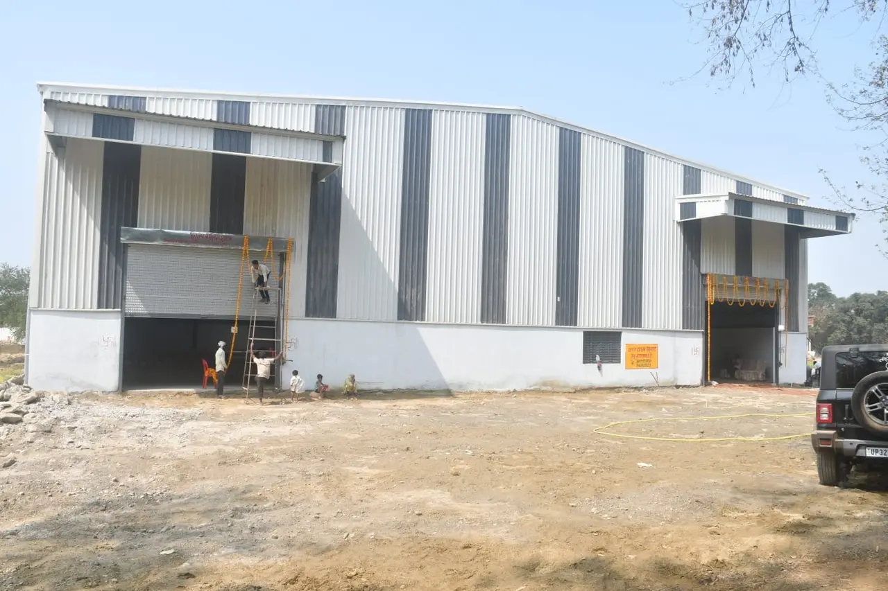 57,000 sqft warehouse in Lucknow, Uttar pradesh