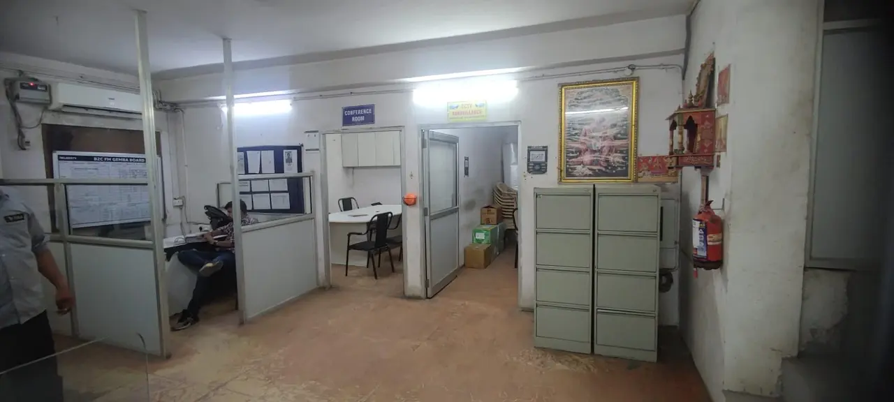20,000 sqft warehouse in Jaipur, Rajasthan, photo 1 of 17