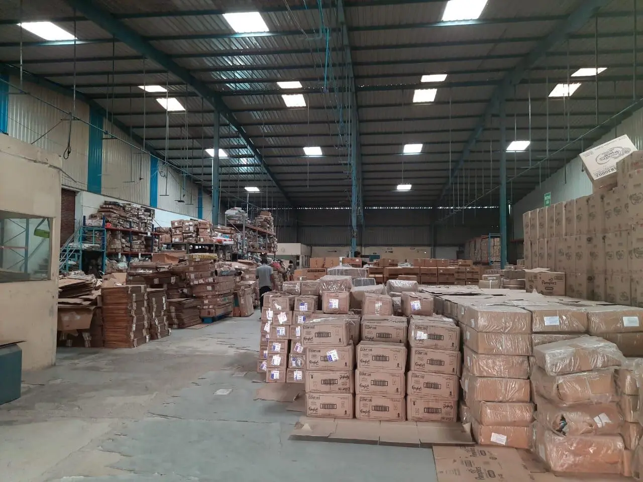 12,000 sqft warehouse in Pune, Maharashtra