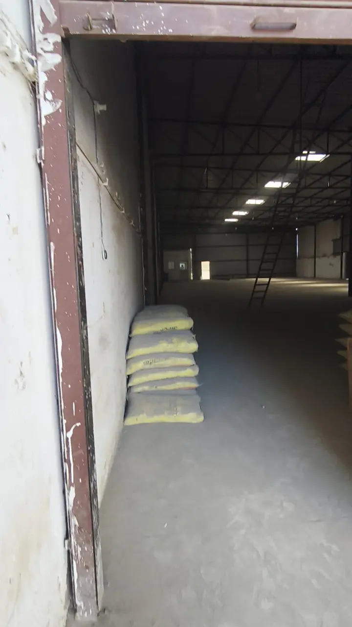 6,400 sqft warehouse in Delhi, Delhi