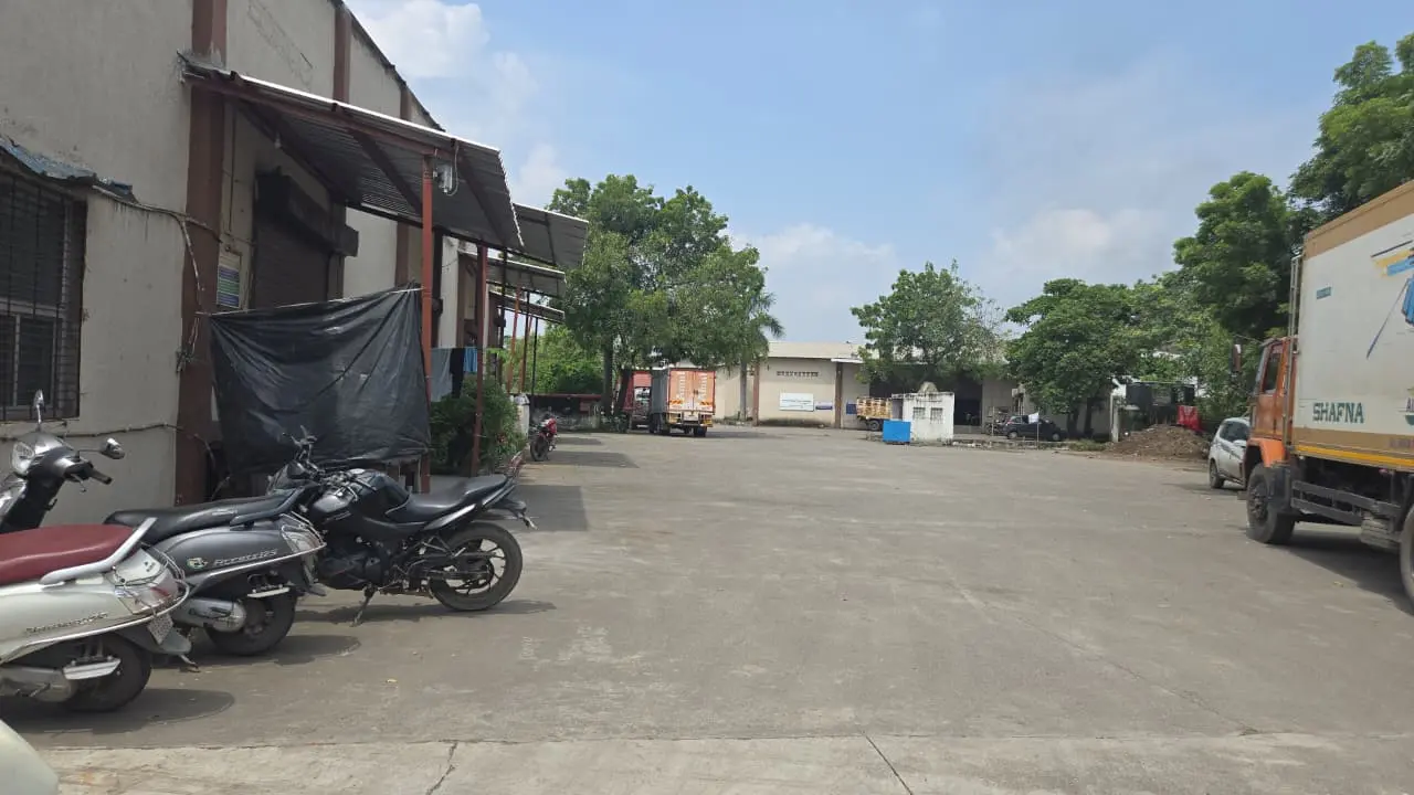 26,000 sqft warehouse in Surat, Gujarat