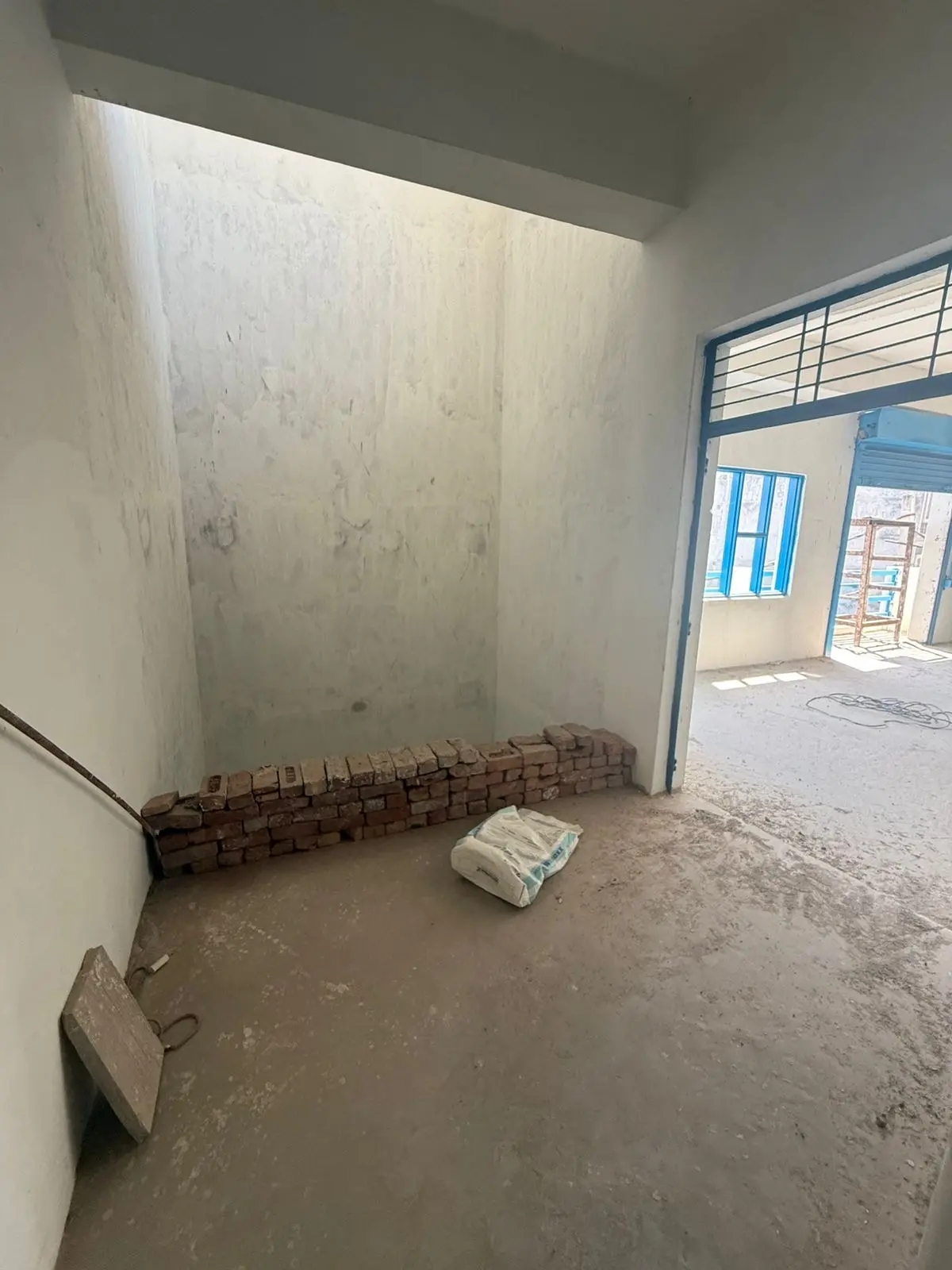 1 sqft warehouse in Hiran Kudna, Delhi