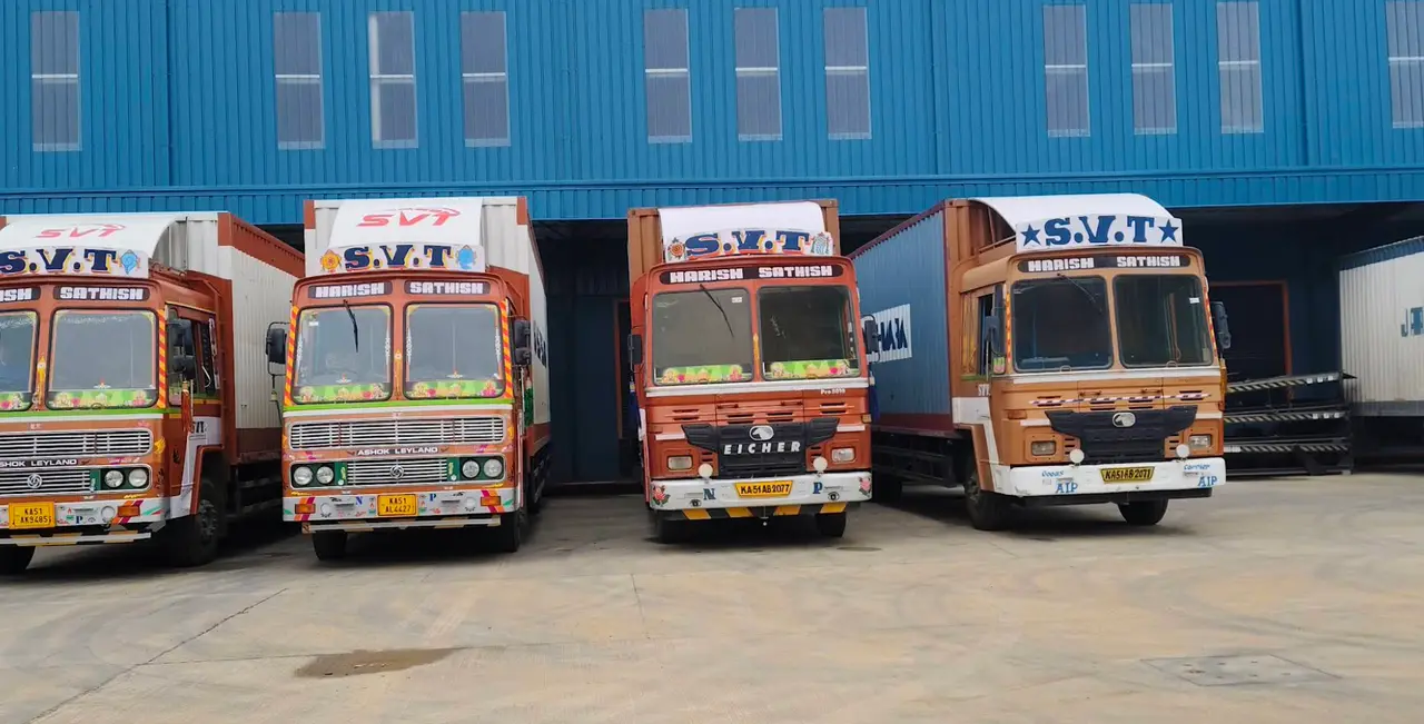 281,998 sqft warehouse in Bengaluru, Karnataka, photo 1 of 8