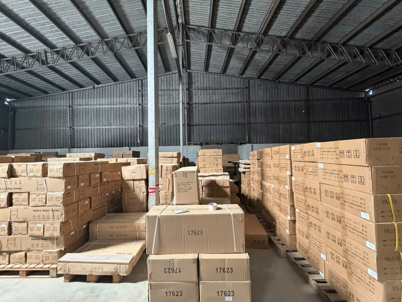 14,000 sqft warehouse in Bengaluru, Karnataka