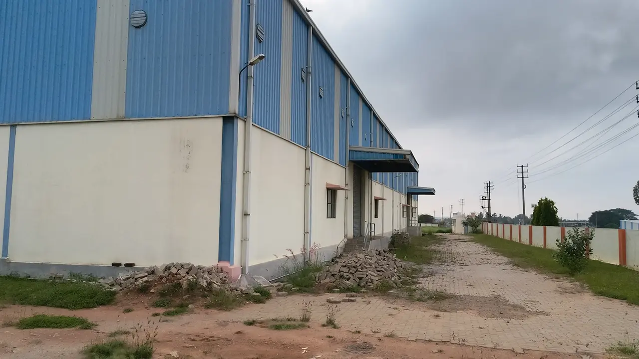 20,000 sqft warehouse in Bengaluru, Karnataka, photo 1 of 8