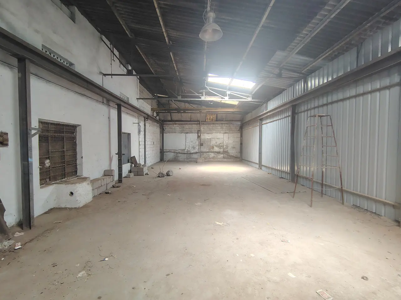 1,500 sqft warehouse in Hyderabad, Telangana, photo 1 of 3