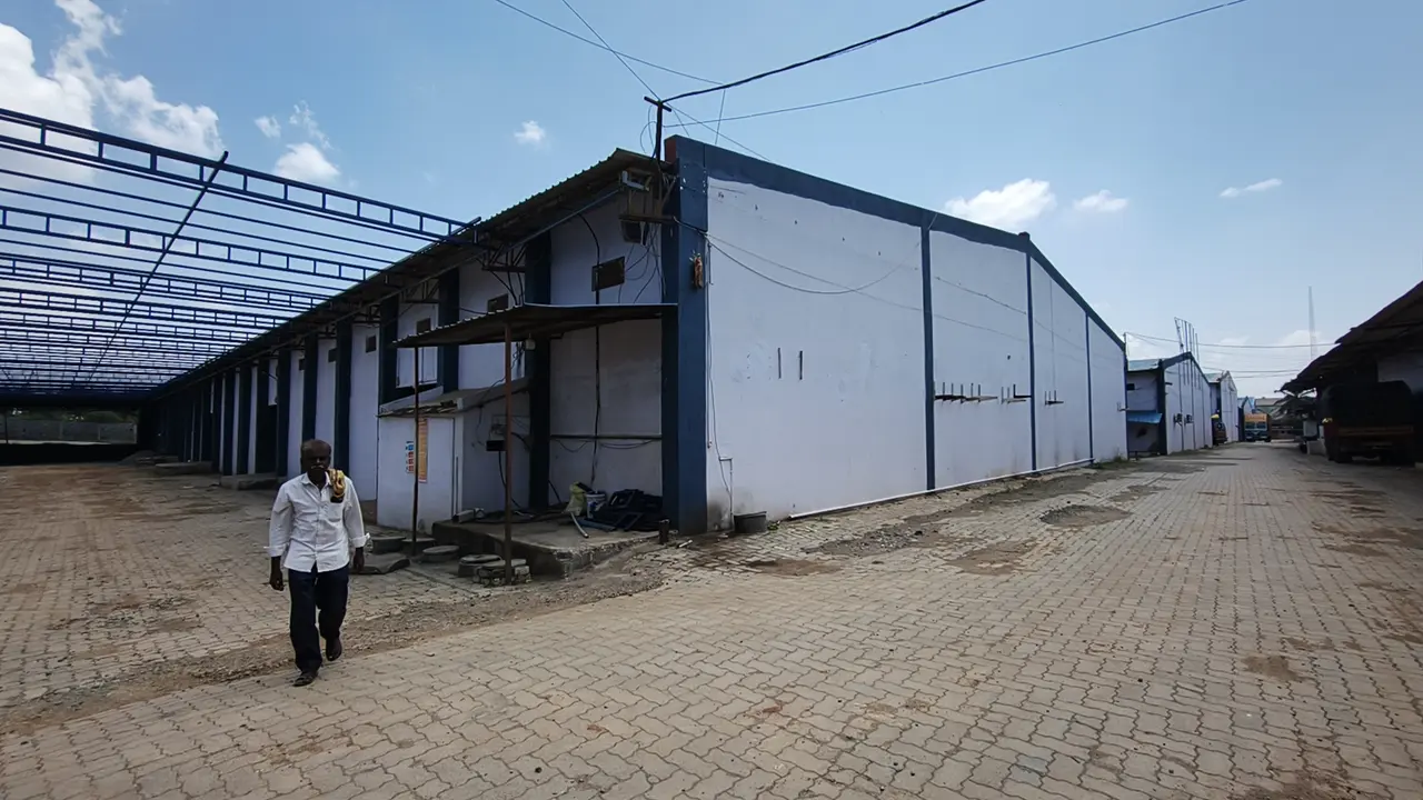 30,000 sqft warehouse in Dharwad, Karnataka, photo 1 of 8