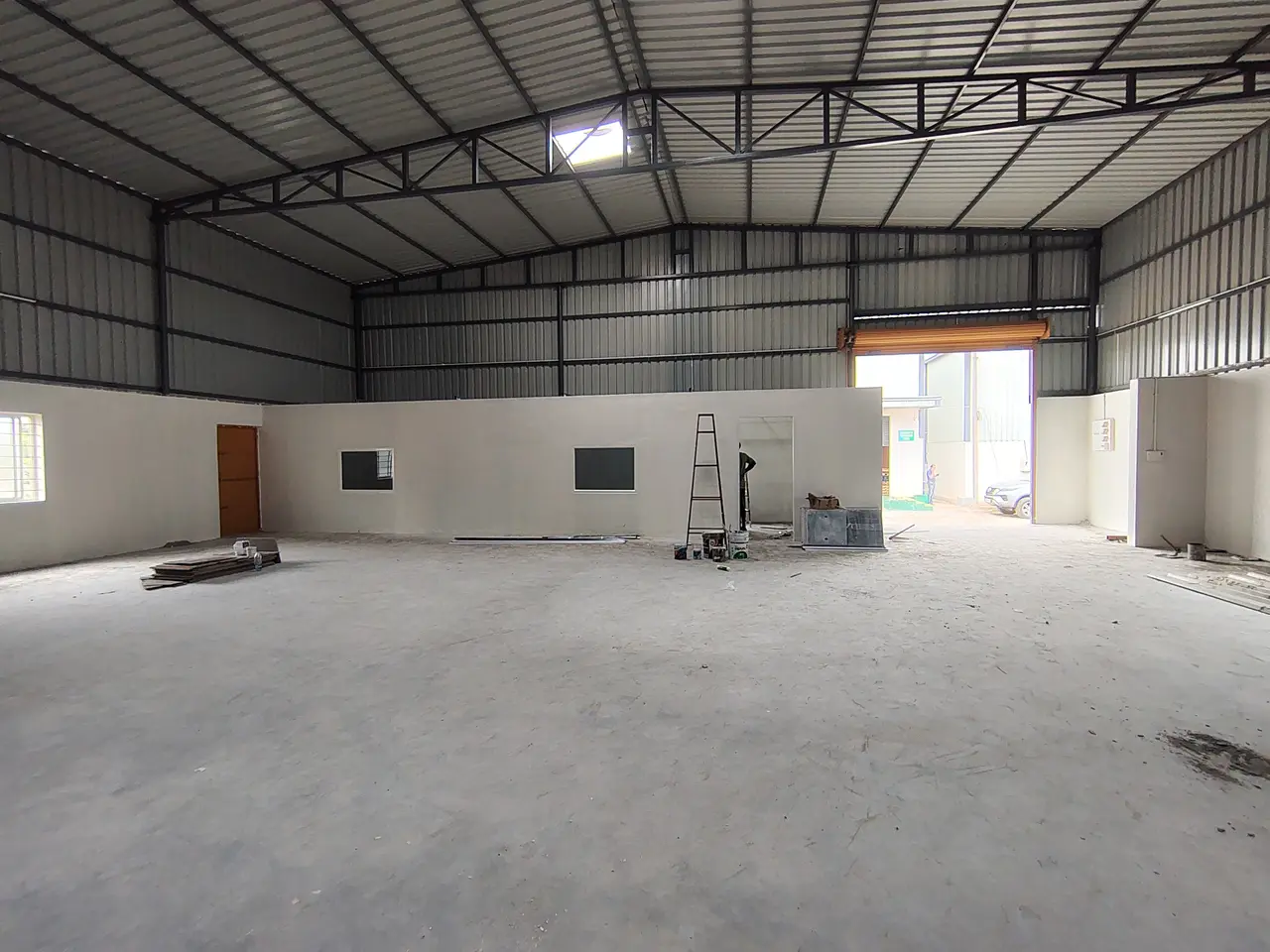 4,678 sqft warehouse in Bangalore, Karnataka, photo 1 of 8