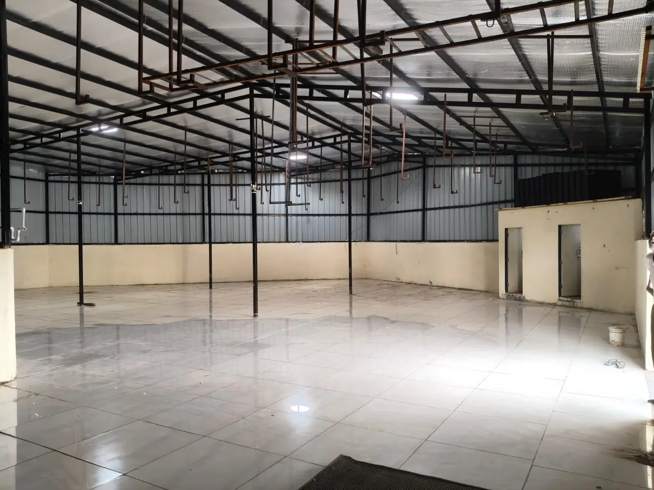 4,500 sqft warehouse in Navi Mumbai, Maharashtra, photo 1 of 3
