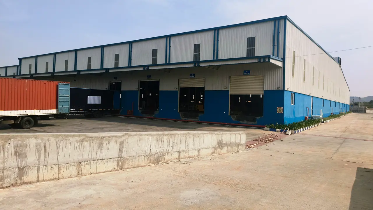 90,000 sqft warehouse in Anantapur, Andhra Pradesh, photo 1 of 8