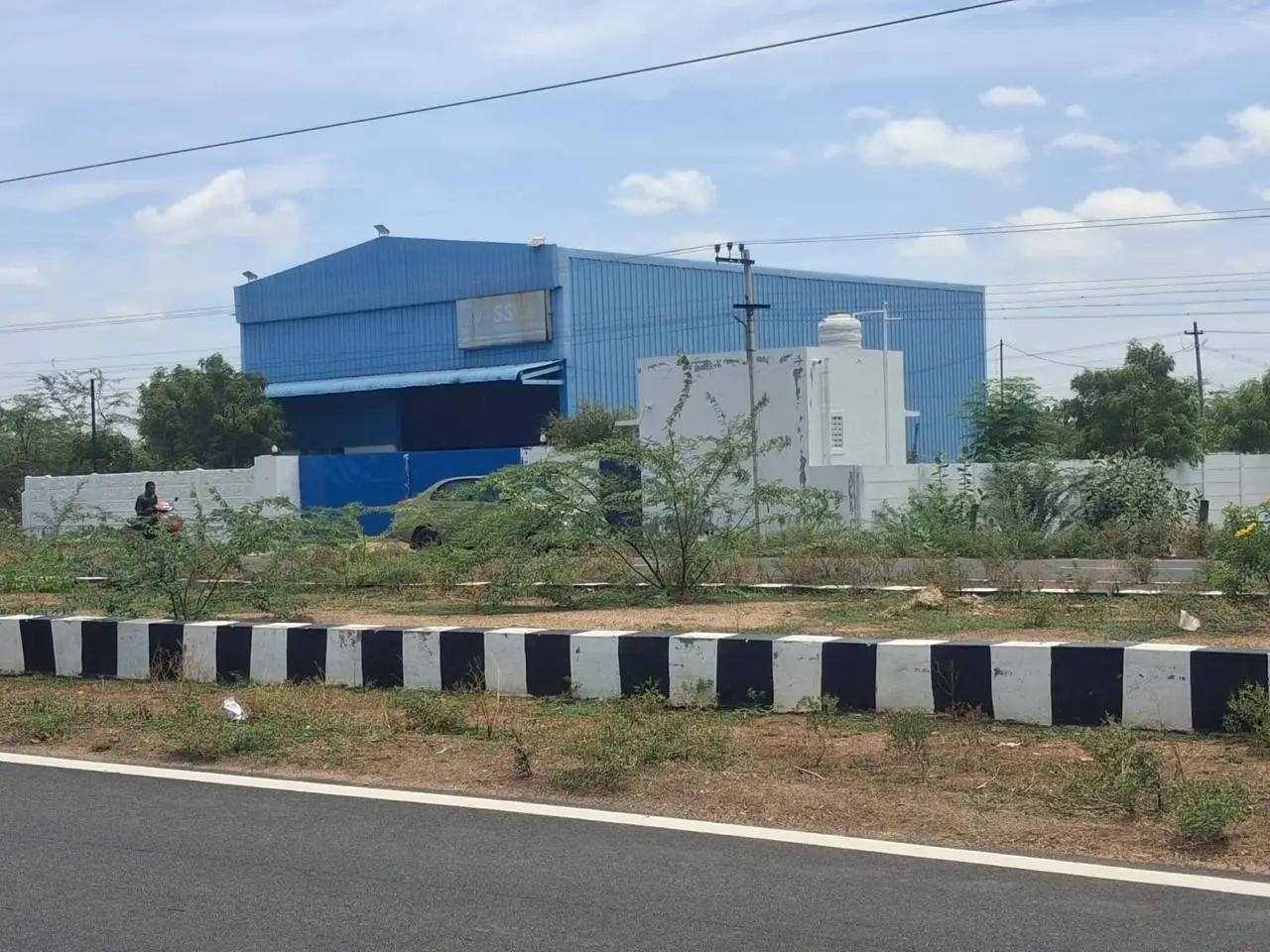 2,500 sqft warehouse in Tiruchirappalli, Tamil Nadu