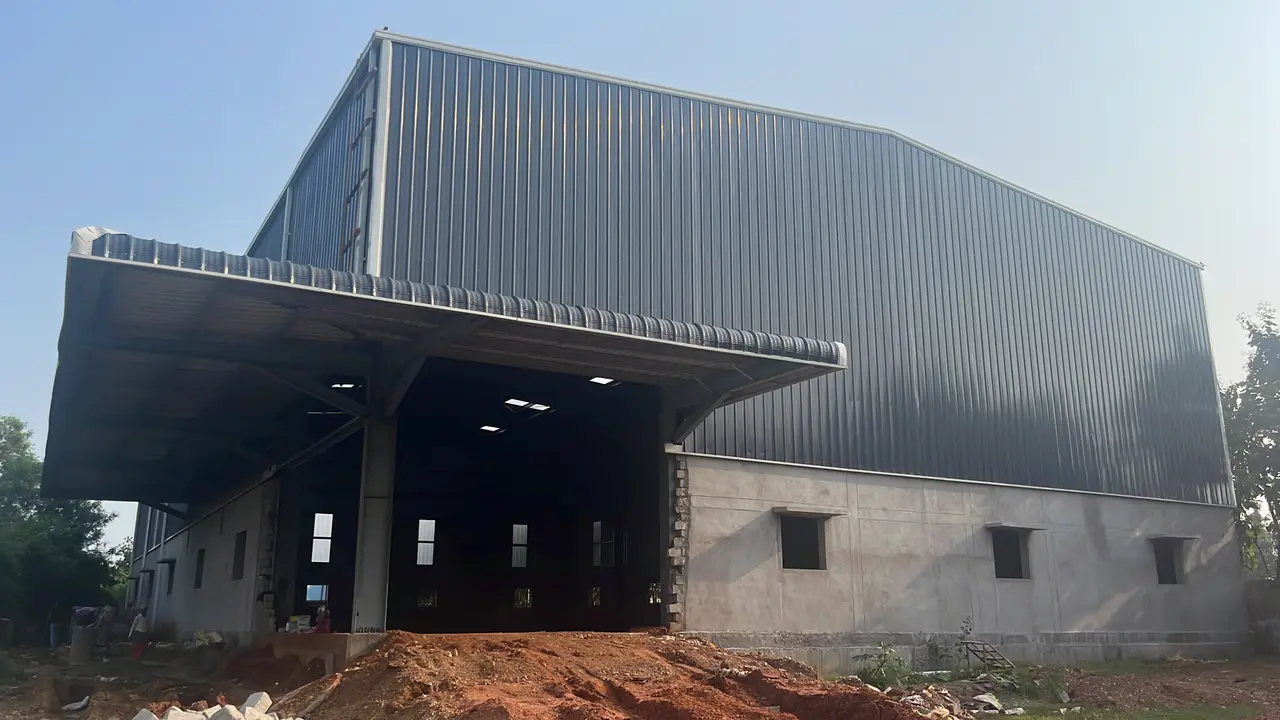 12,500 sqft warehouse in Visakhapatnam, Andhra Pradesh, photo 1 of 8