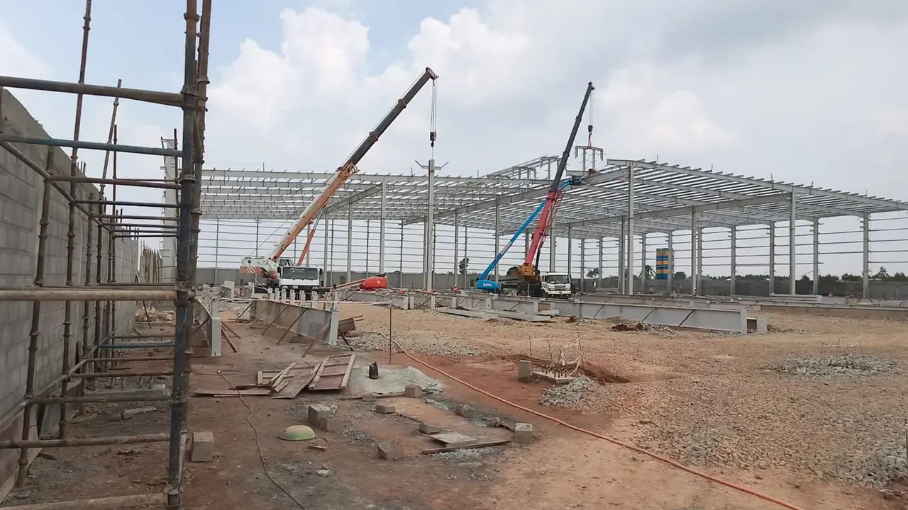 80,000 sqft warehouse in Bengaluru, Karnataka, photo 1 of 6