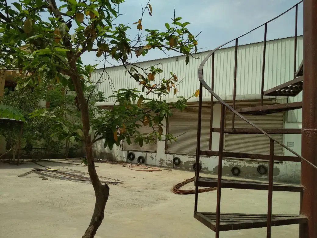 5,000 sqft warehouse in Delhi, Delhi