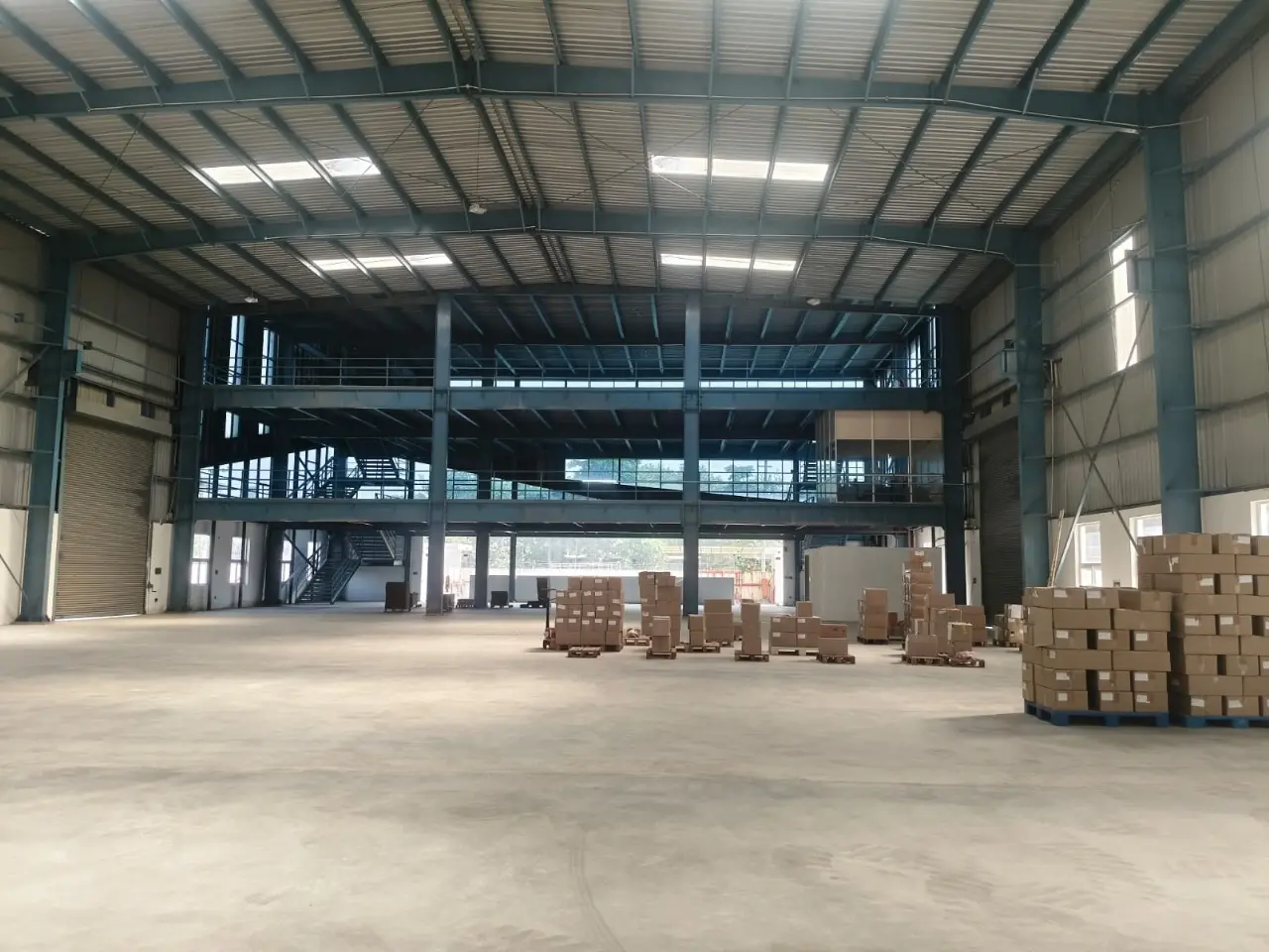 30,000 sqft warehouse in Noida, Uttar Pradesh