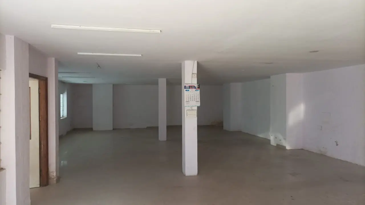 2,000 sqft warehouse in Okhla, Delhi
