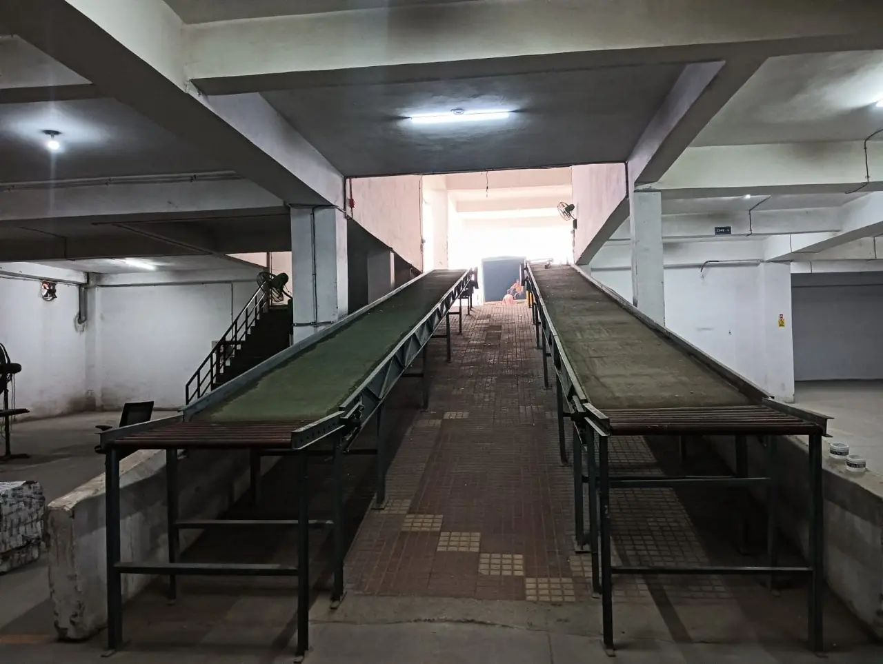 12,000 sqft warehouse in Delhi, Delhi