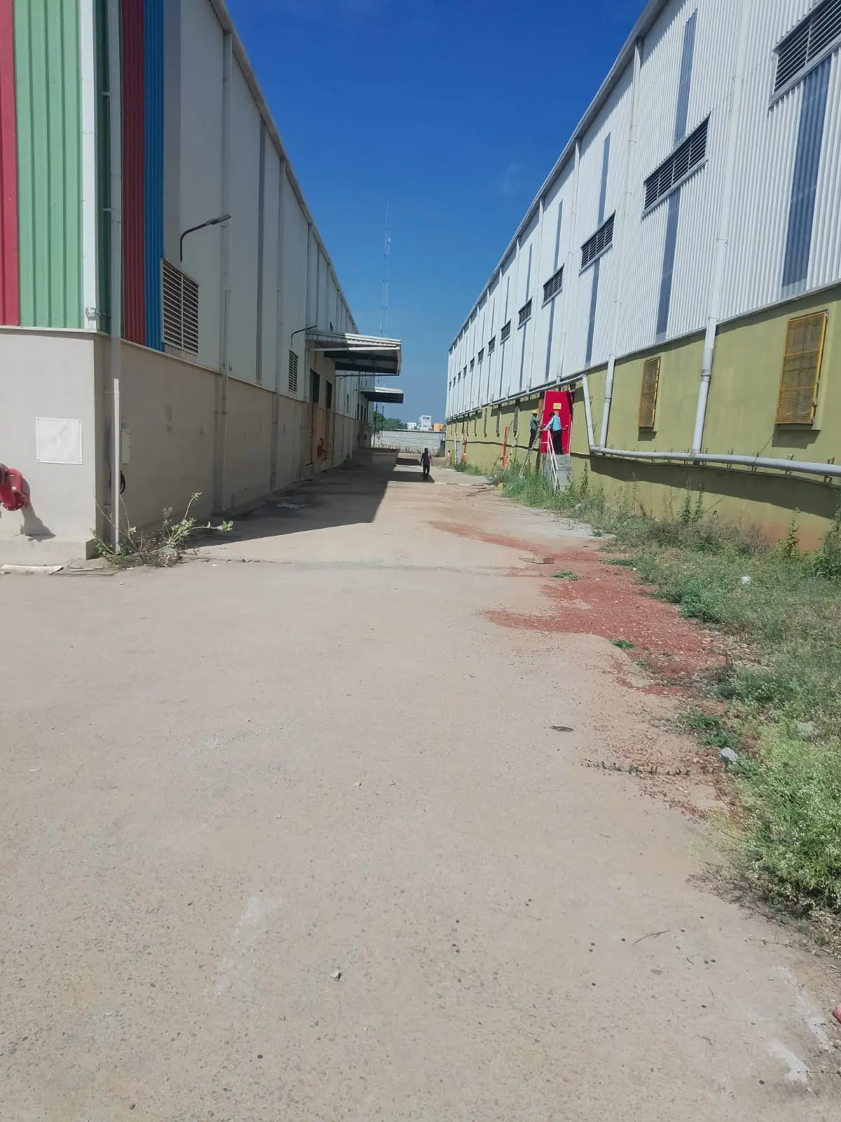 110,000 sqft warehouse in Bengaluru, Karnataka, photo 1 of 8