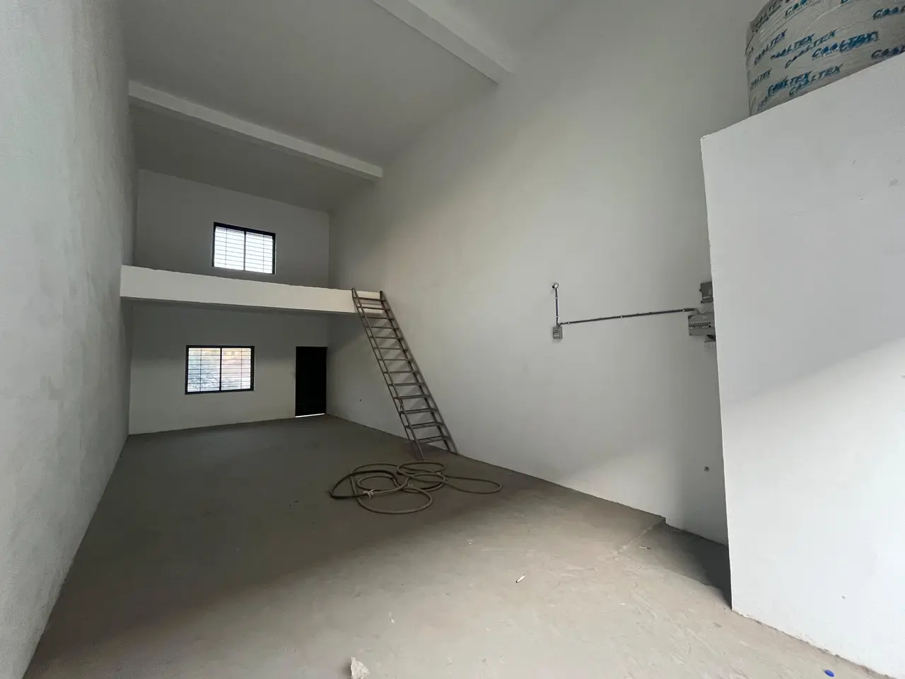 3,600 sqft warehouse in Ahmedabad, Gujarat