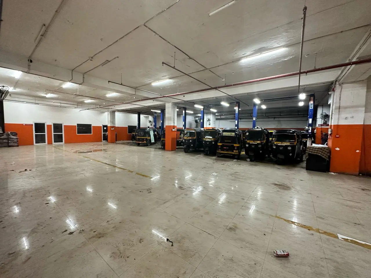 11,000 sqft warehouse in Mumbai, Maharashtra