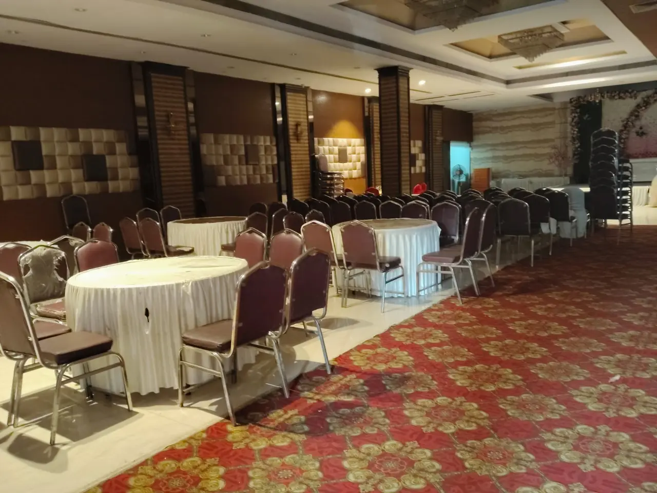 6,000 sqft warehouse in Mumbai, Maharashtra