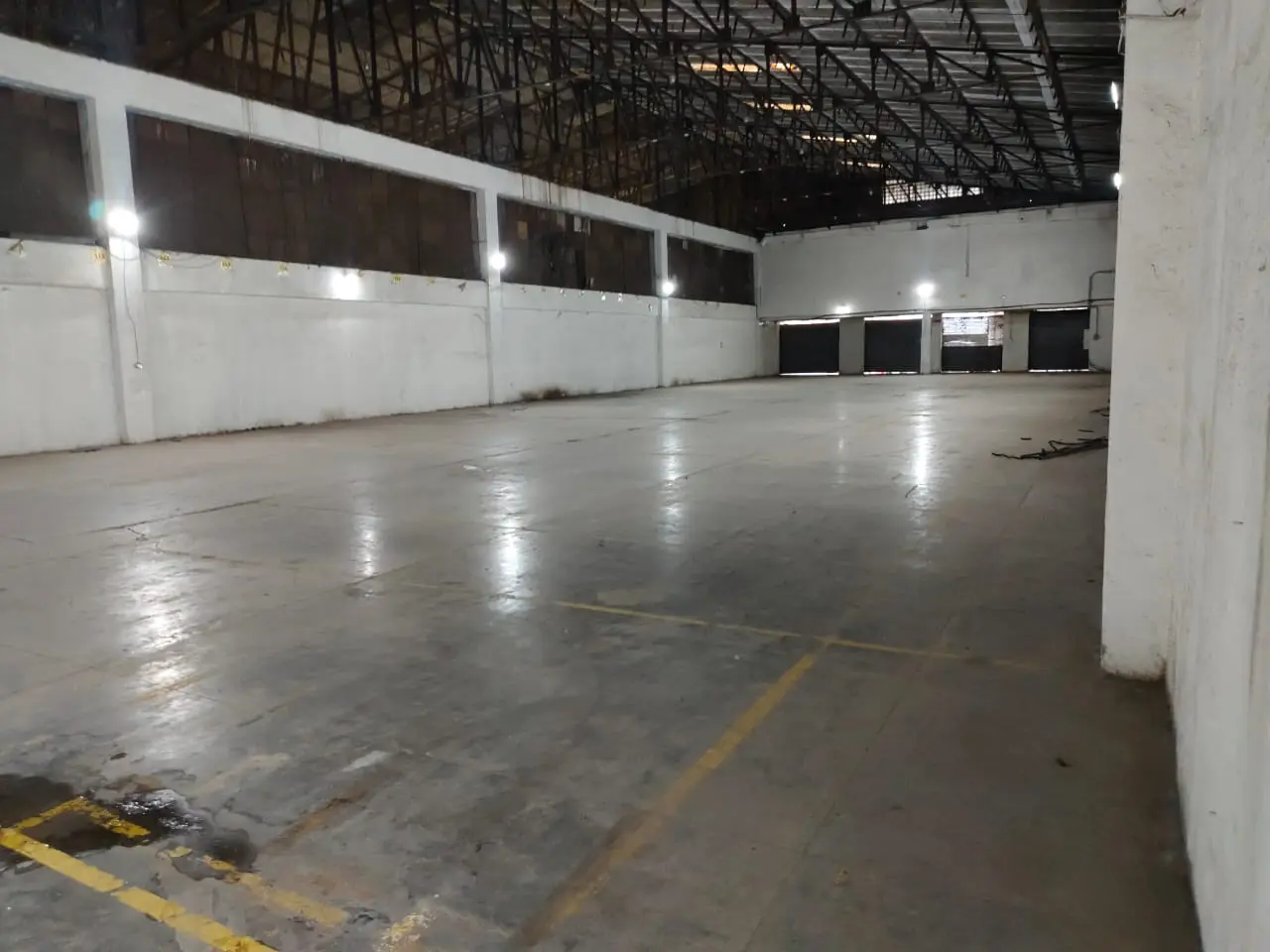 12,000 sqft warehouse in Mumbai, Maharashtra