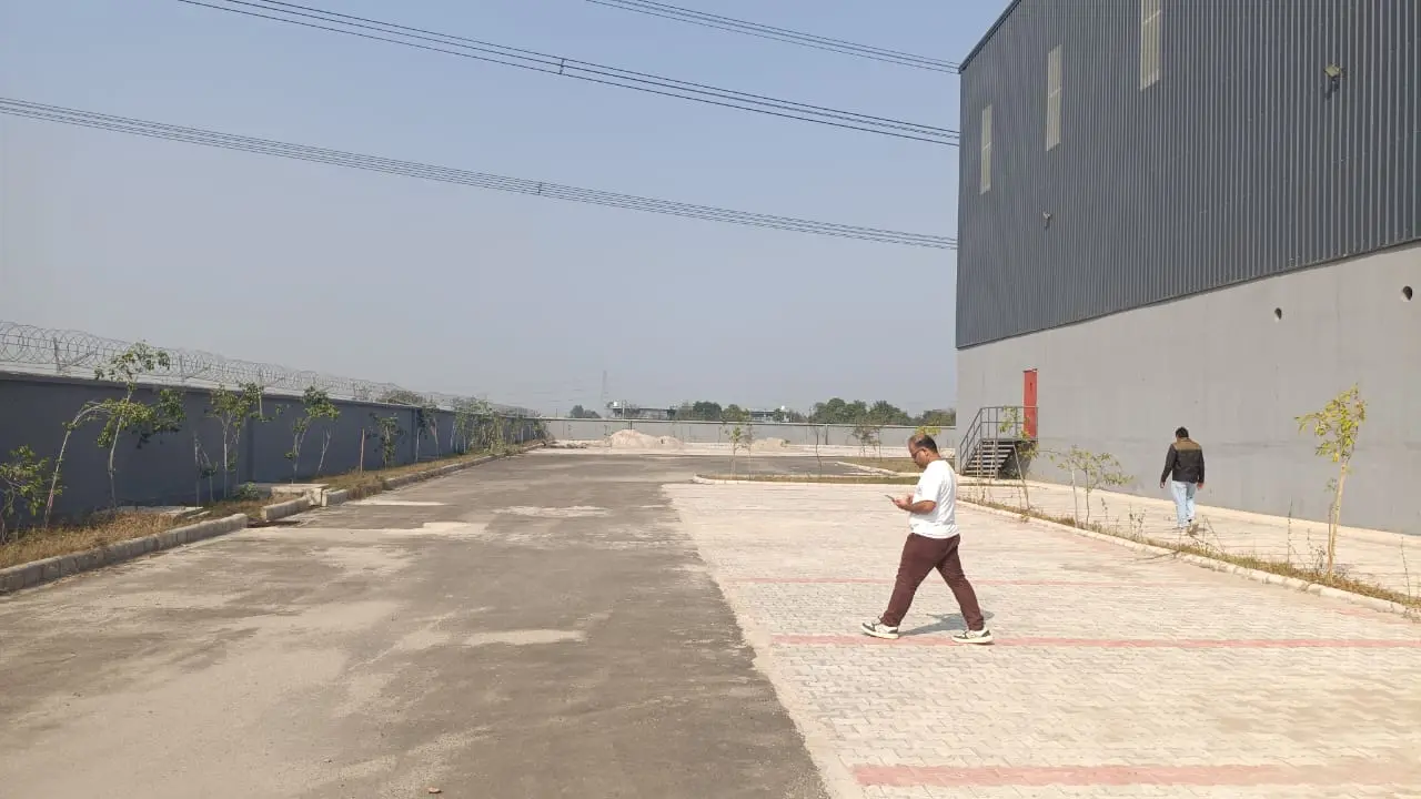 1,10,000 sqft warehouse in Gurugram, Haryana