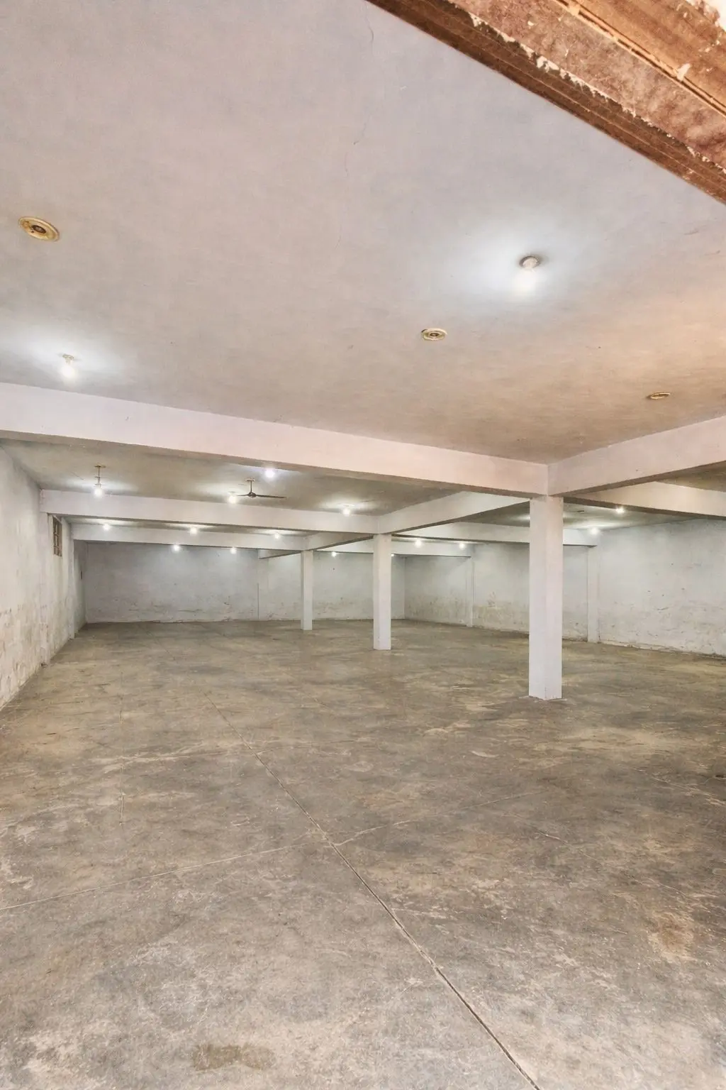 30,000 sqft warehouse in Ghaziabad, Uttar Pradesh