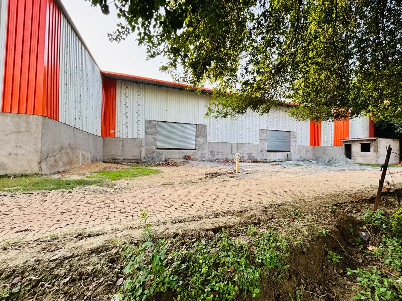10,000 sqft warehouse in Varanasi, Uttar Pradesh