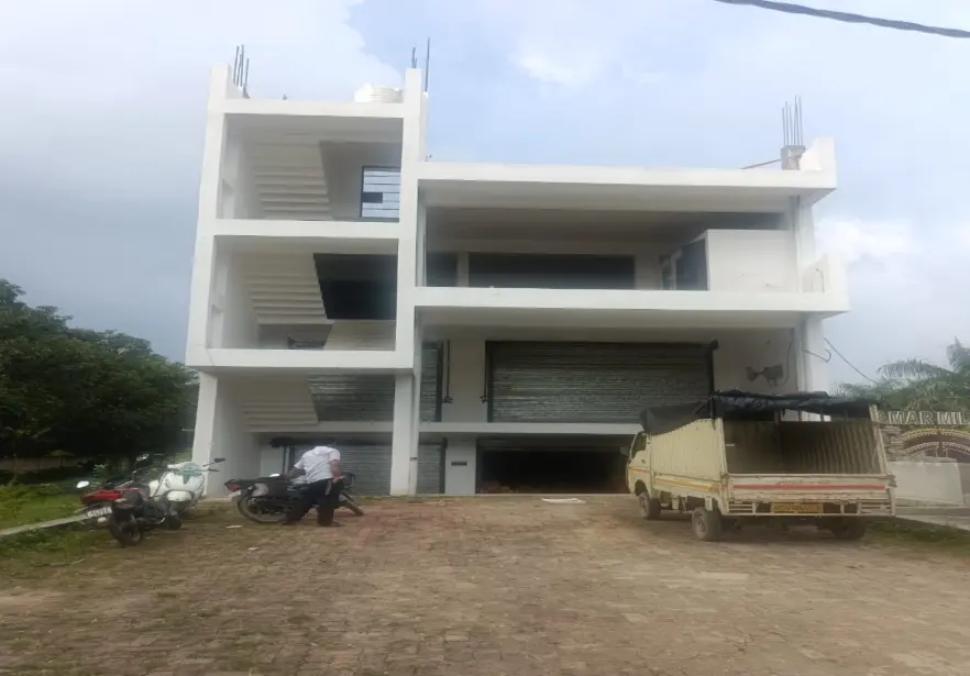 2,500 sqft warehouse in Lucknow, Uttar Pradesh