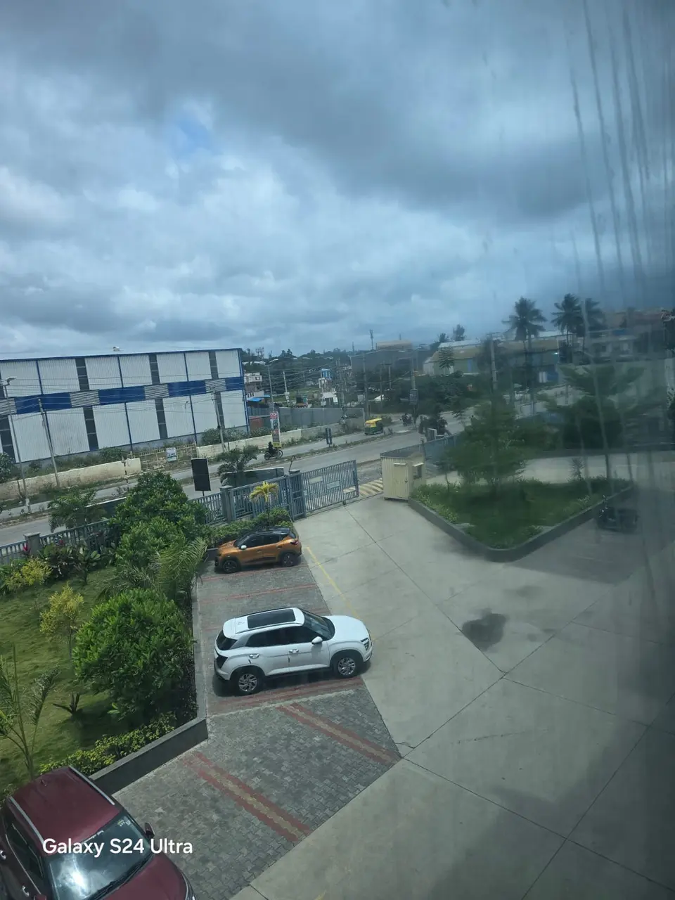 50,000 sqft warehouse in Bengaluru, Karnataka, photo 1 of 2