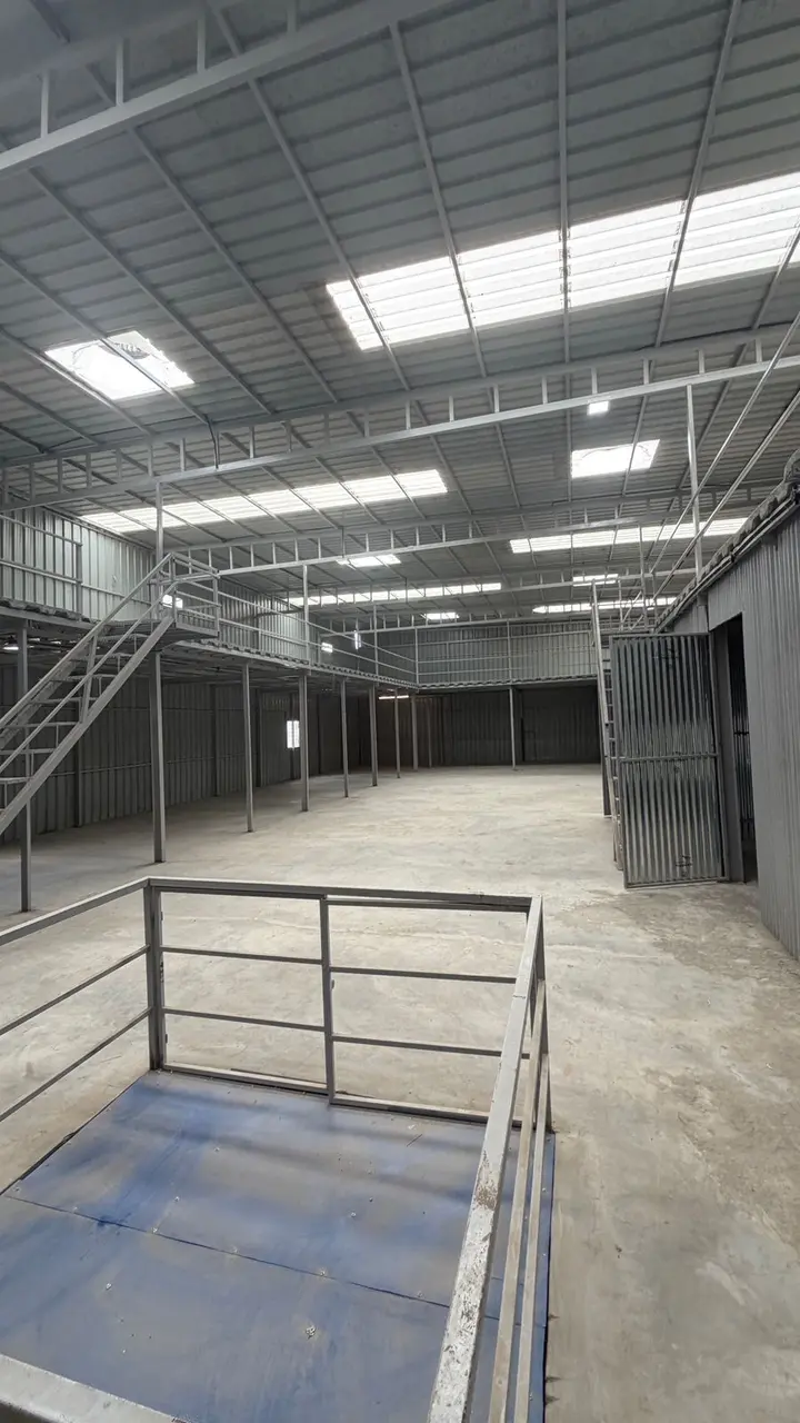 10,000 sqft warehouse in Bangalore, Karnataka
