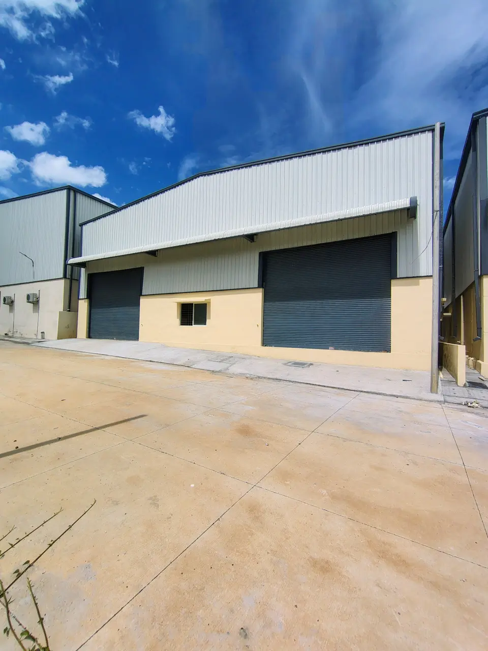 10,000 sqft warehouse in Bengaluru, Karnataka