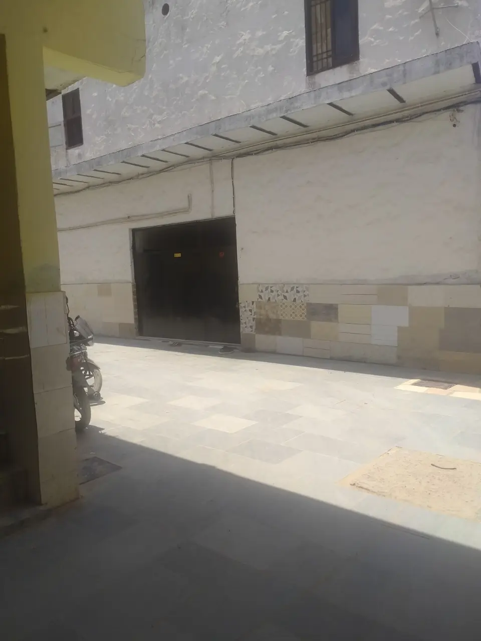 2,700 sqft warehouse in Gurugram, Haryana
