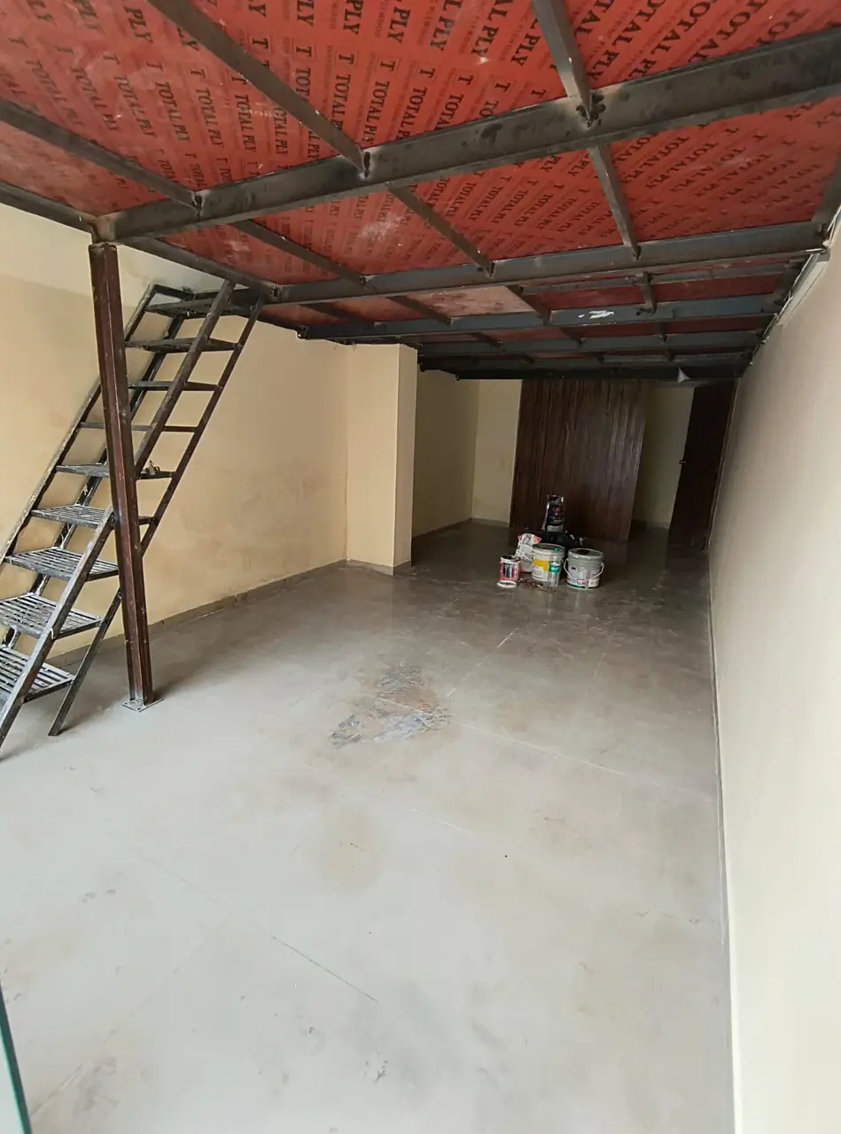 240 sqft warehouse in Mumbai, Maharashtra