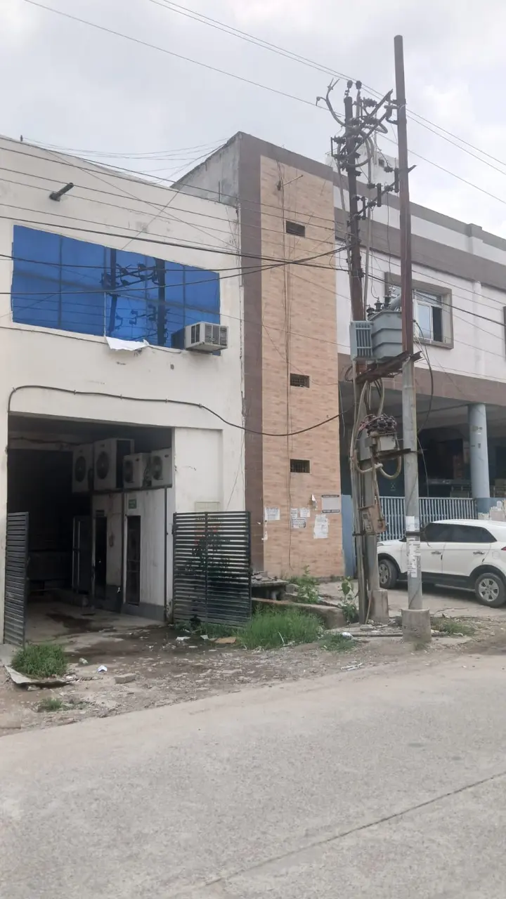 9,000 sqft warehouse in Lucknow, Uttar Pradesh