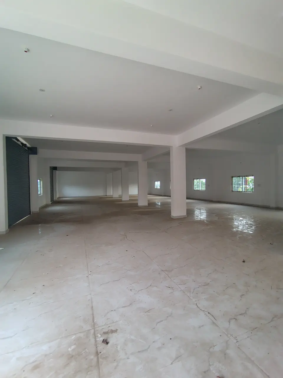 3,500 sqft warehouse in Bengaluru, Karnataka, photo 1 of 7