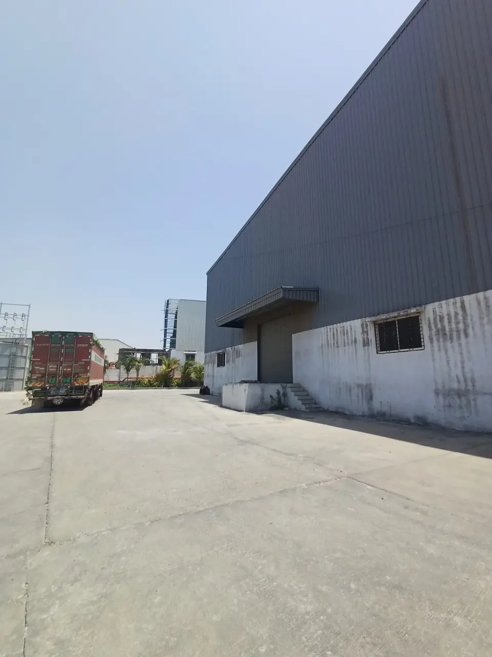 6,000 sqft warehouse in Pune, Maharashtra